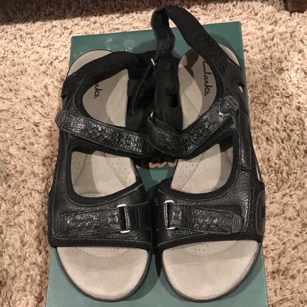 Black sandals